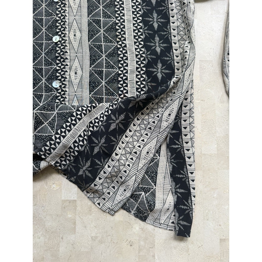 Vintage Galliano Italy Geometric Silk Long Sleeve Button-Up Shirt Abstract Large - Picture 6 of 11